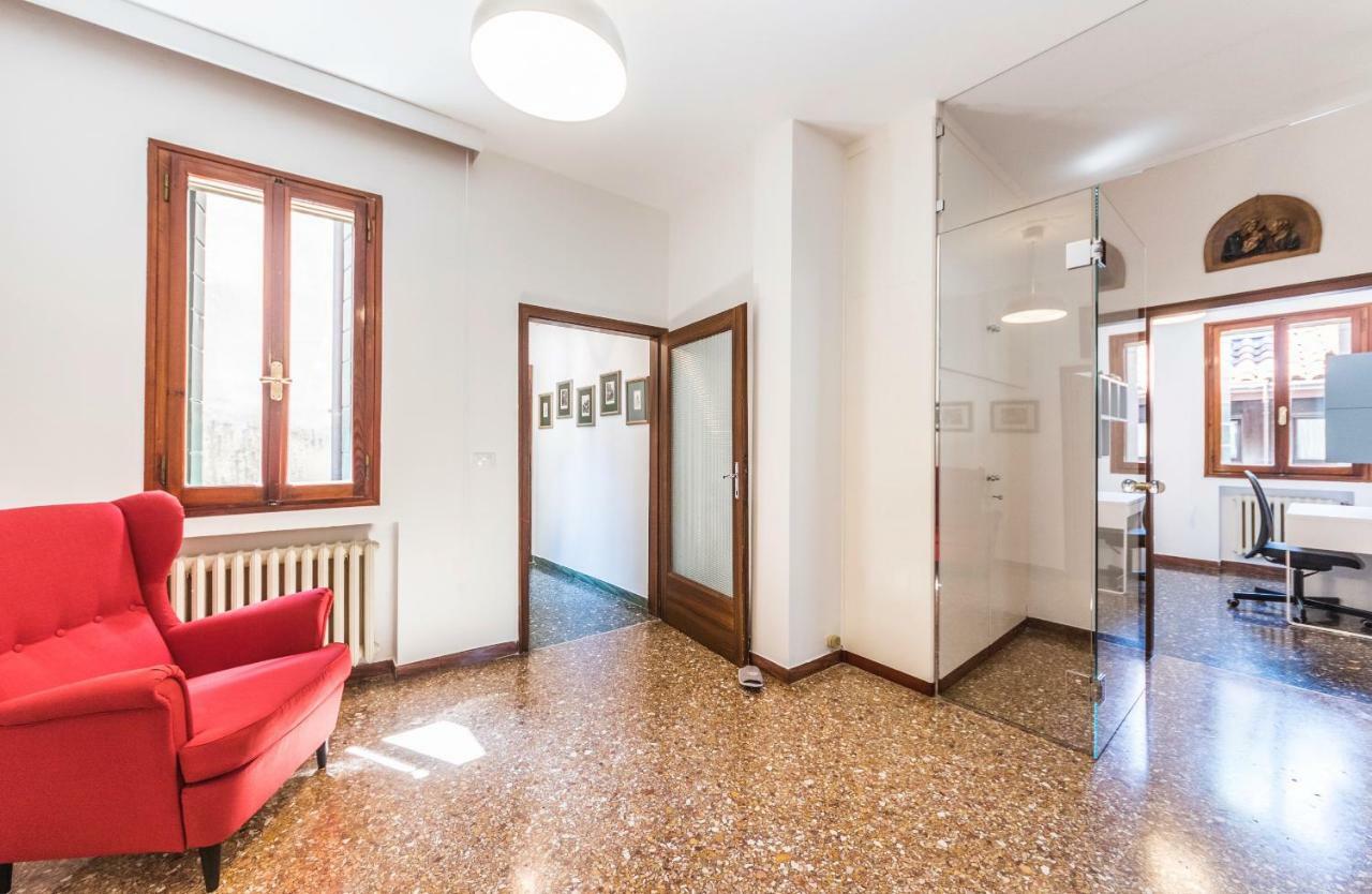 Ca' Roberta Apartment Venesia Bagian luar foto