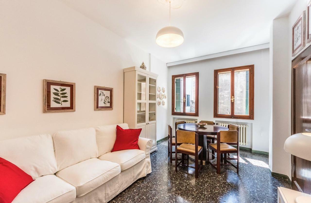 Ca' Roberta Apartment Venesia Bagian luar foto